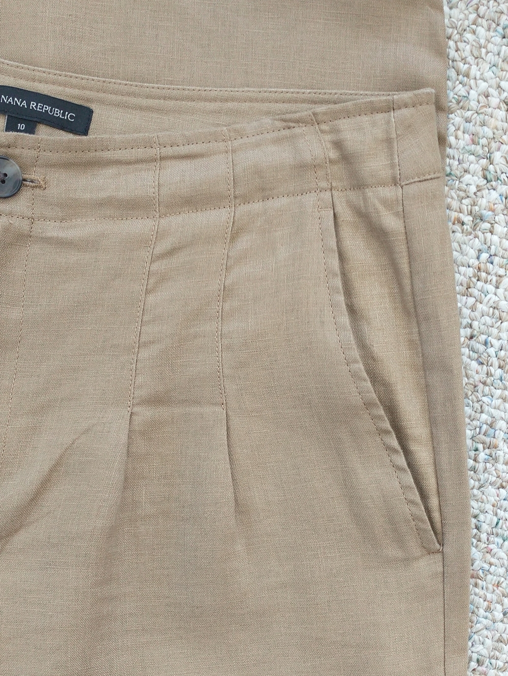 Banana Republic High-Rise 100% Linen Pleated Pant Size 10 - Picture 4 of 6